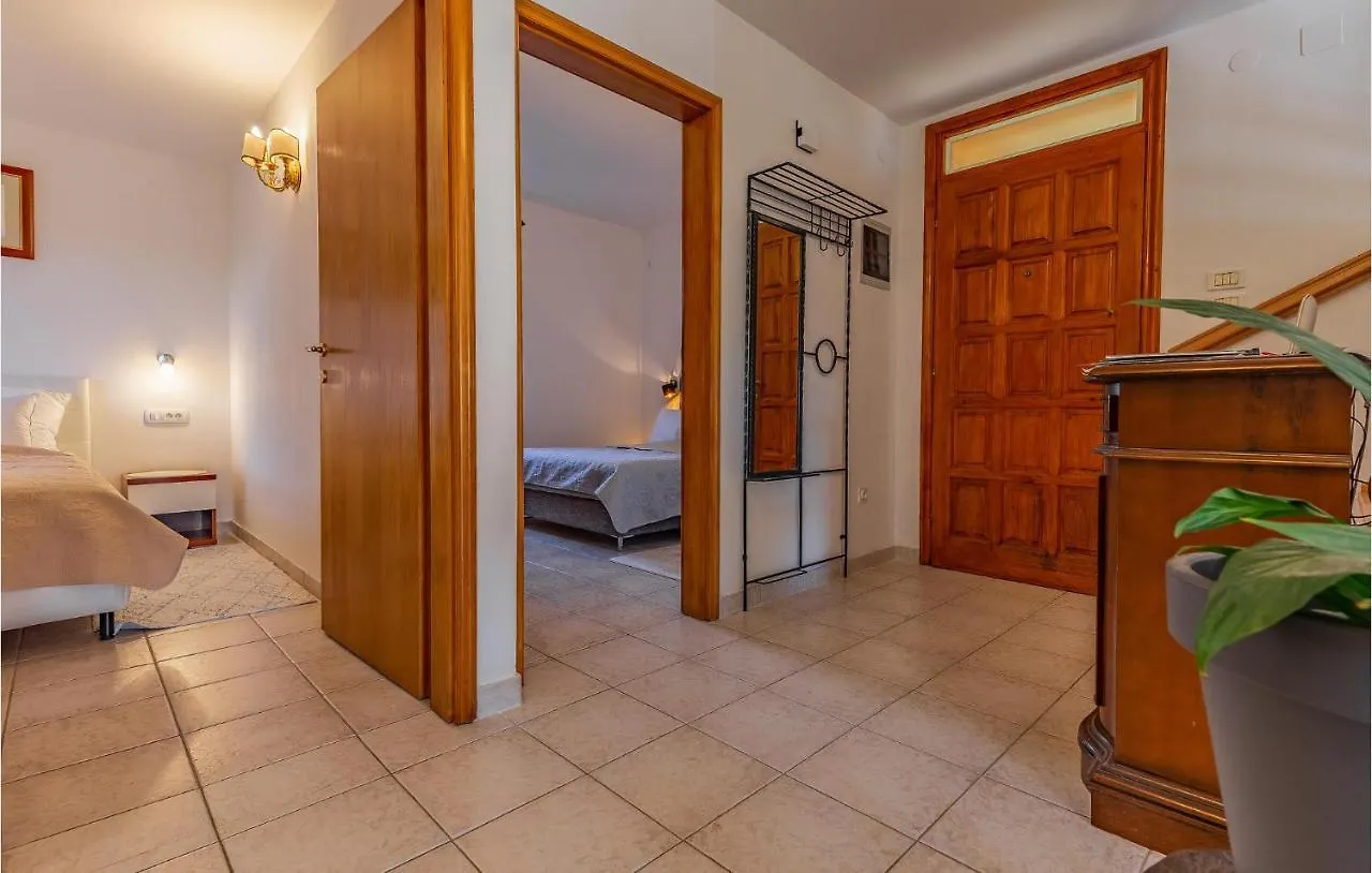 Beautiful Home In Pomer With Wifi Holiday home
