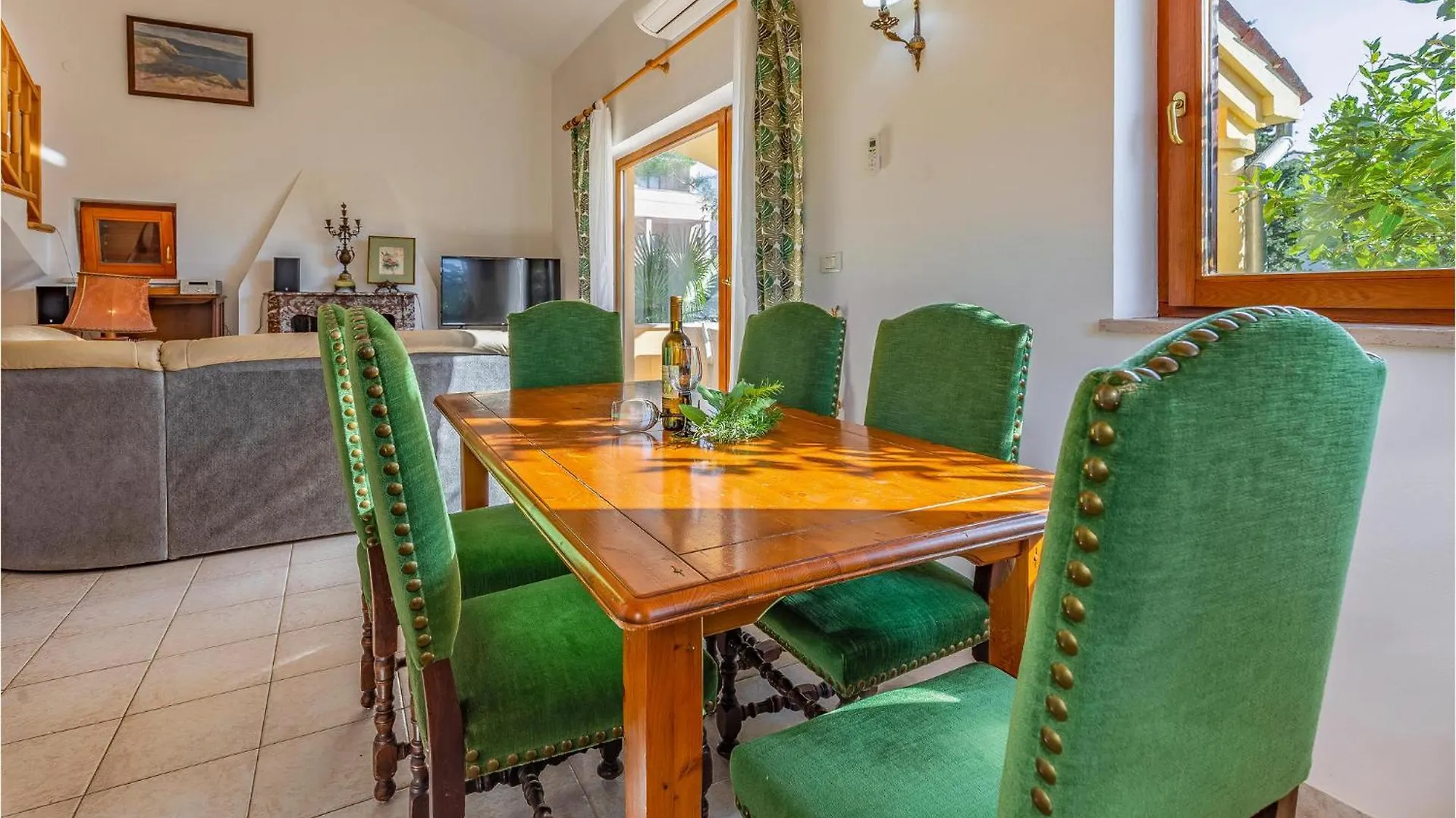 Beautiful Home In Pomer With Wifi 0*,