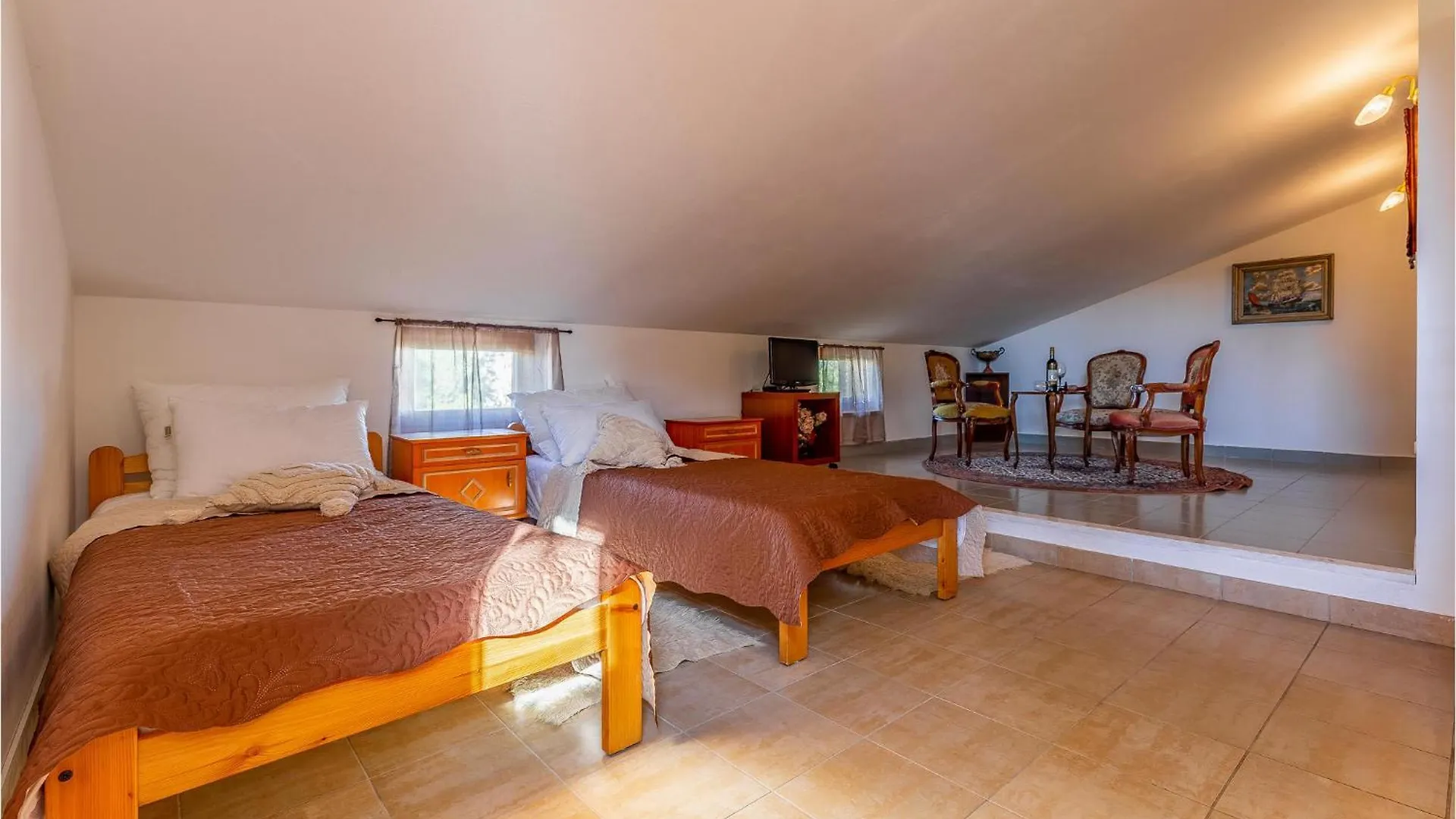 Beautiful Home In Pomer With Wifi